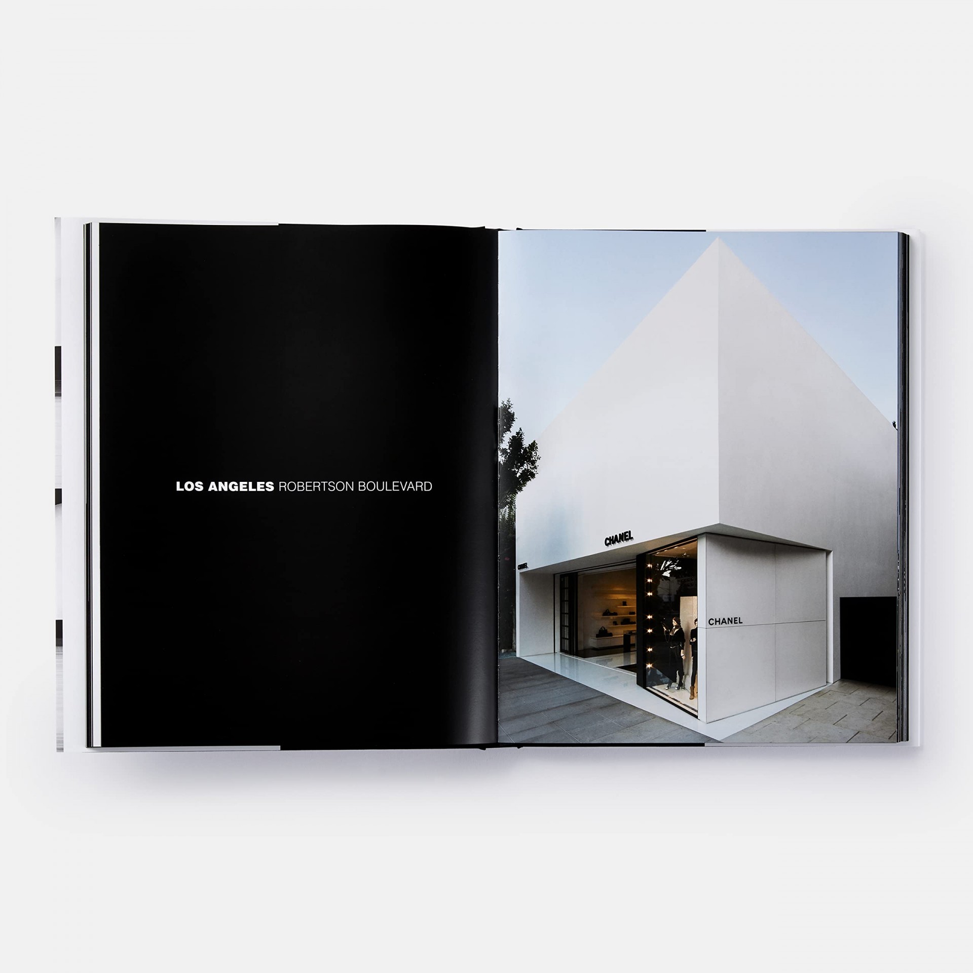 Peter Marino: The Architecture of Chanel - Teşvikiye Patika Kitabevi